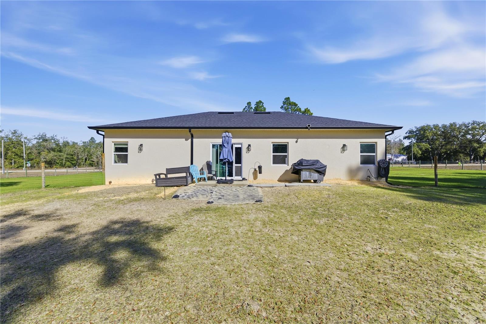 13920 6th, Williston, FL 32696