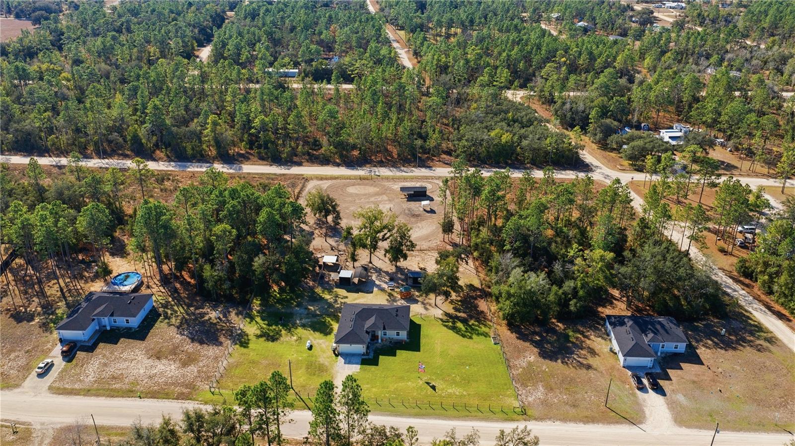 13920 6th, Williston, FL 32696