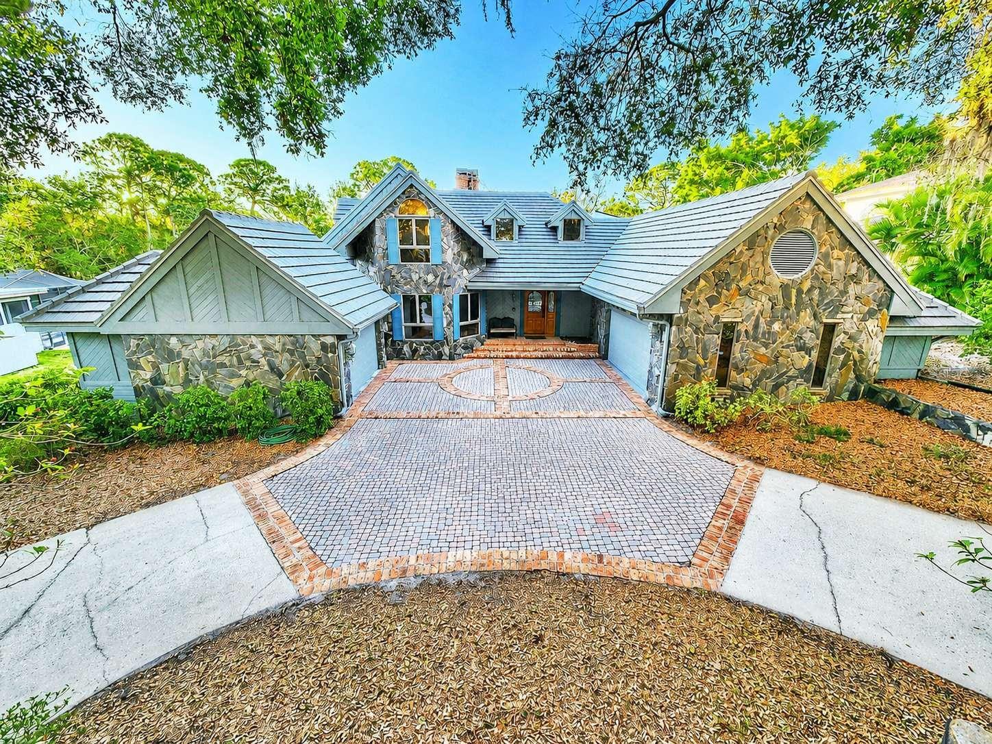 3522 Shoreline, Palm Harbor, FL 34684