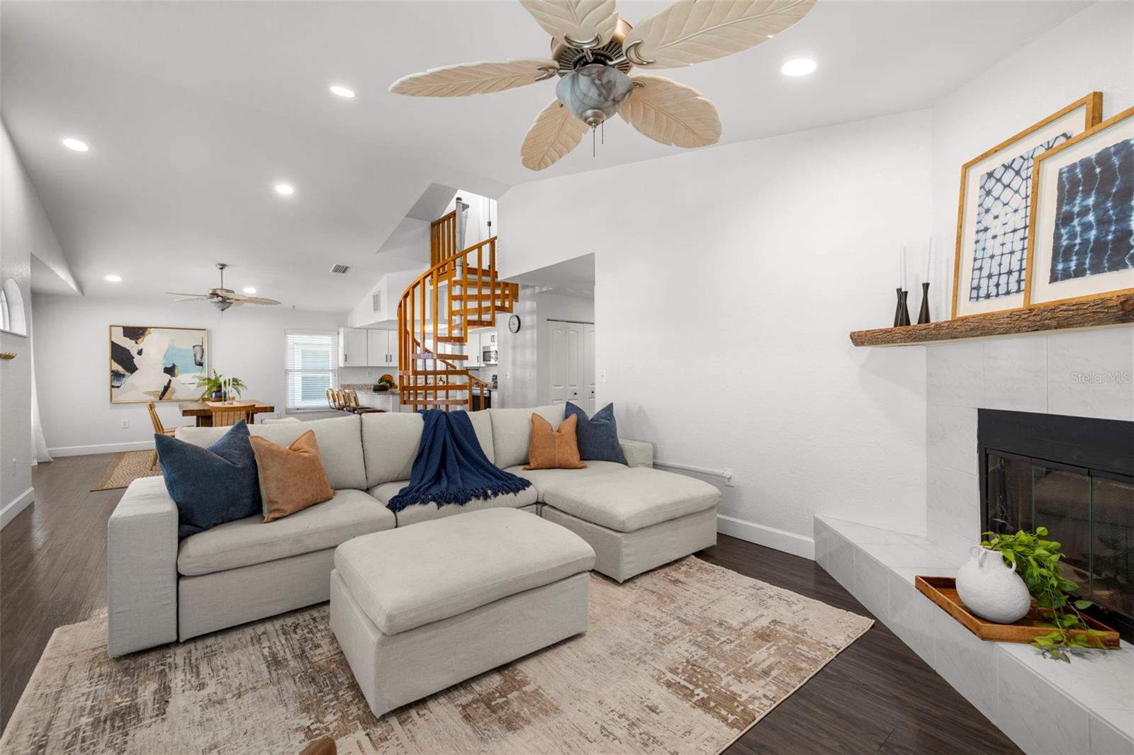 247 126th, Treasure Island, FL 33706