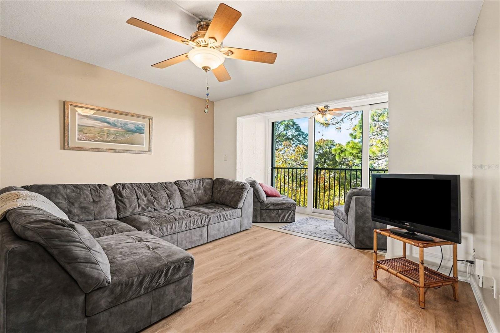 303 Tarpon, Tarpon Springs, FL 34689