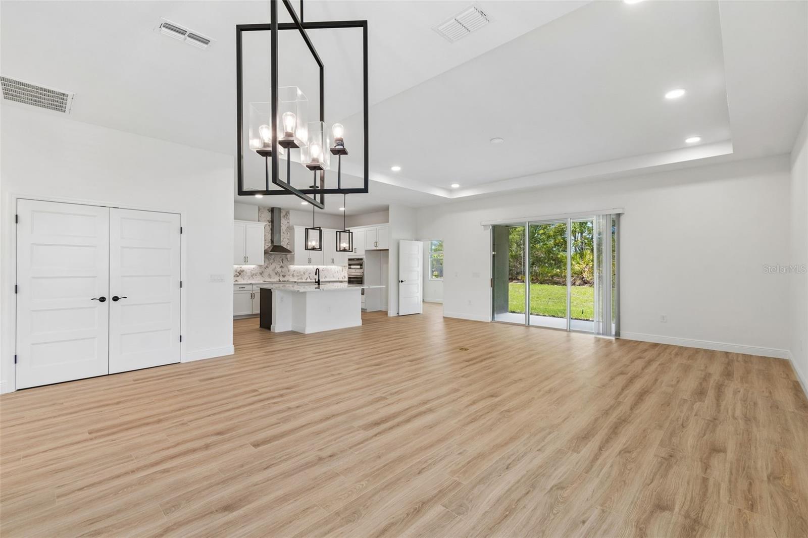8283 Nittany, Weeki Wachee, FL 34613
