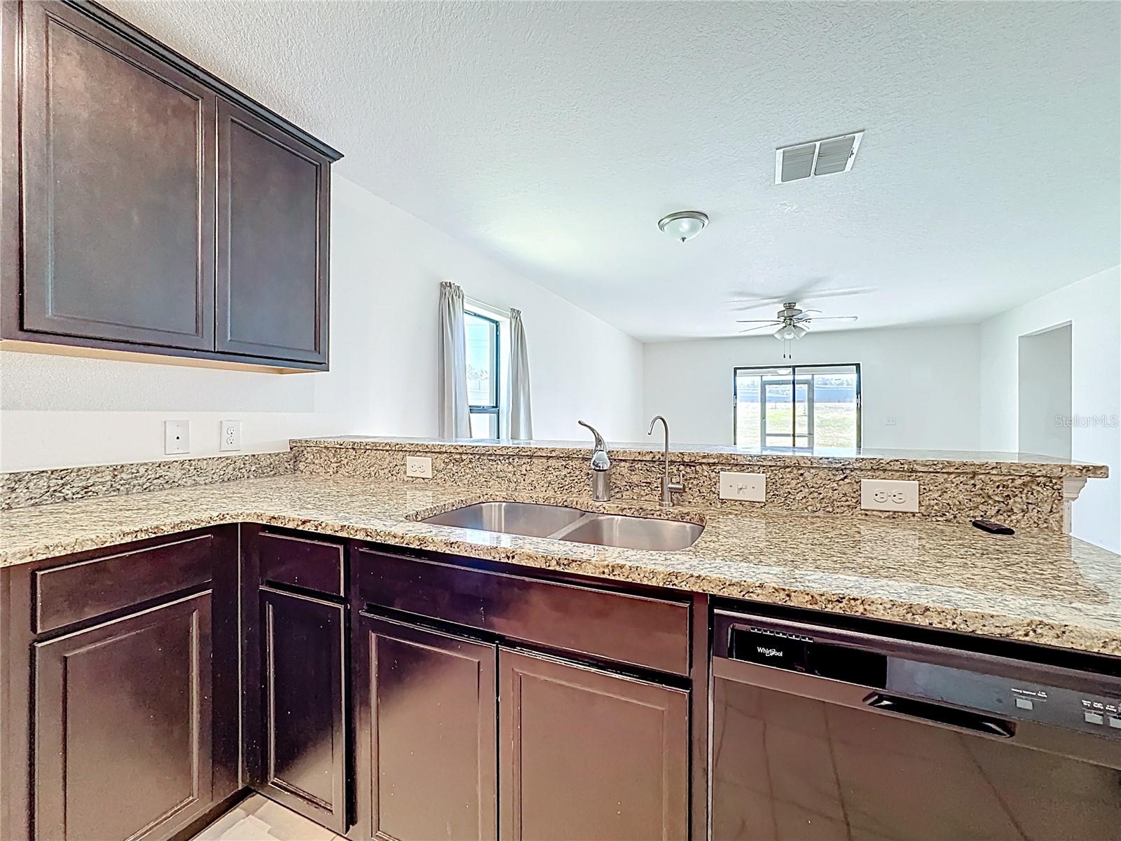 1899 Amber Sweet, Dundee, FL 33838