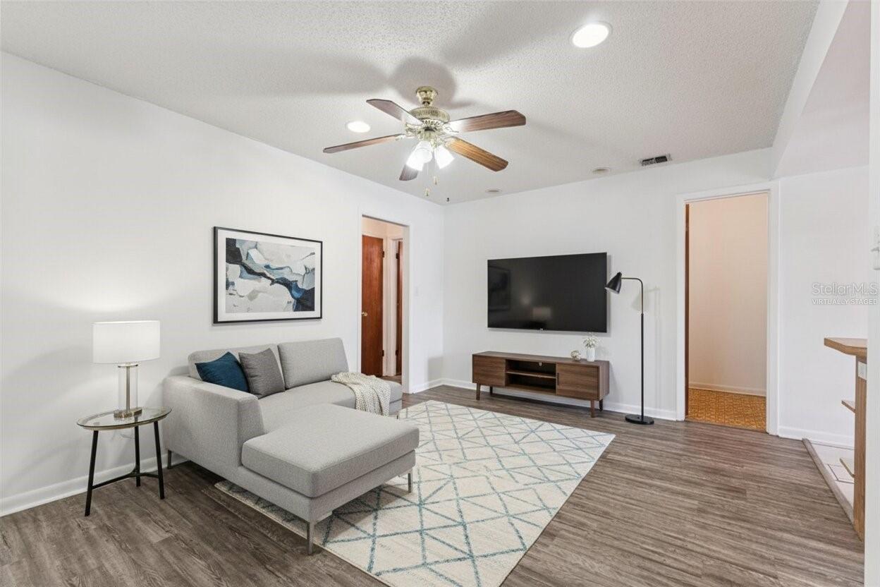 1457 Magellan Unit 1003, Orlando, FL 32818