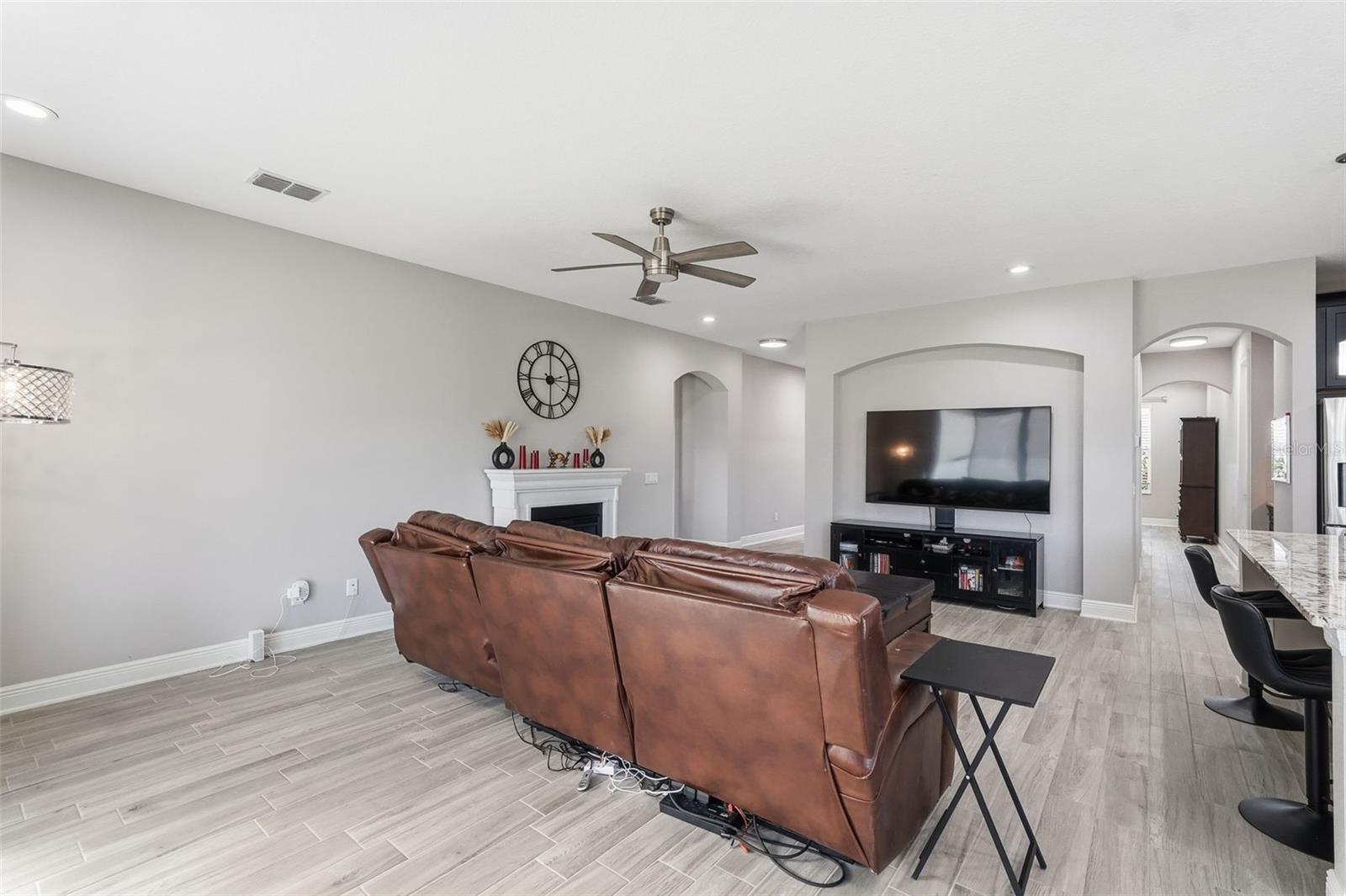 11002 Sundrift, Tampa, FL 33647