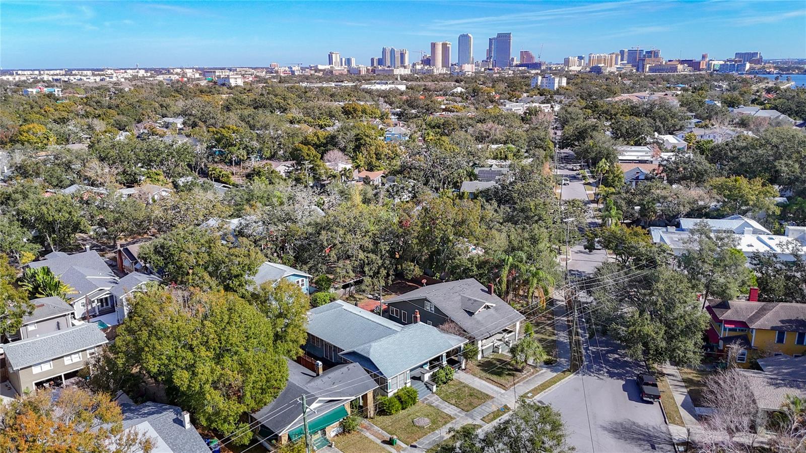 2105 Southview, Tampa, FL 33606