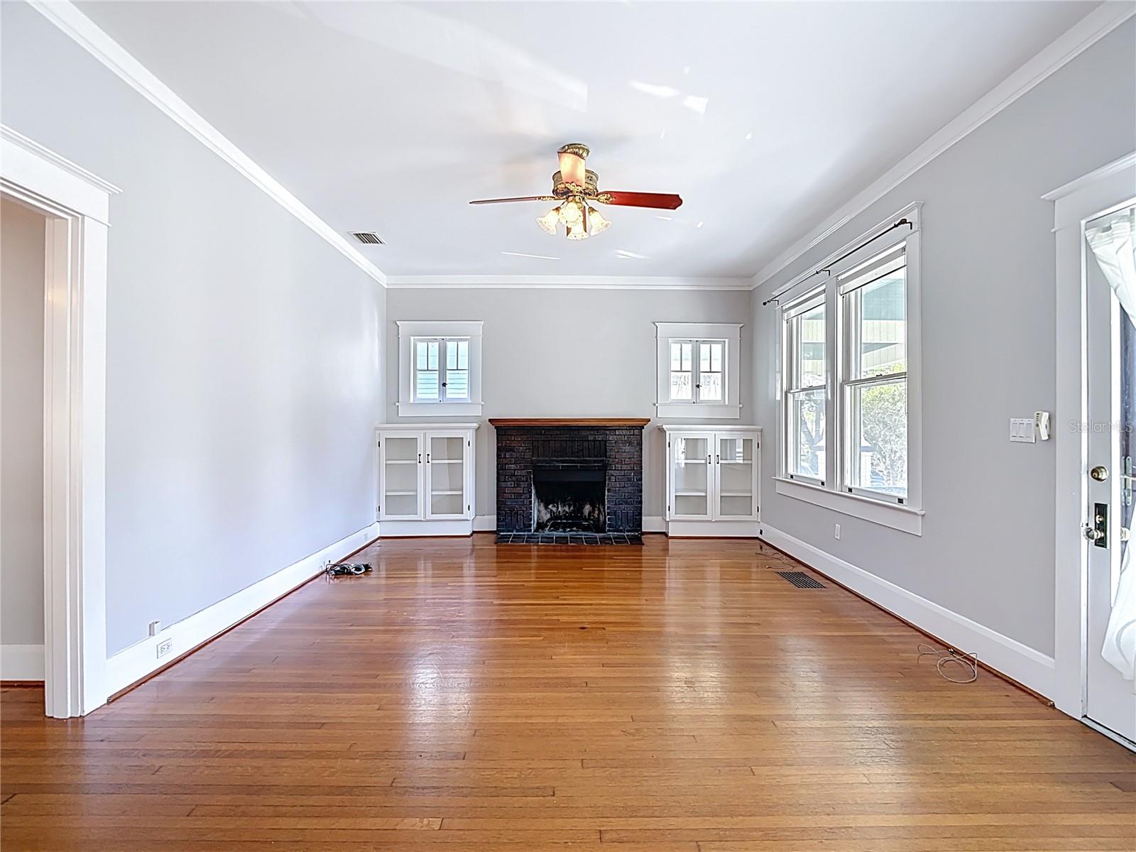 2105 Southview, Tampa, FL 33606