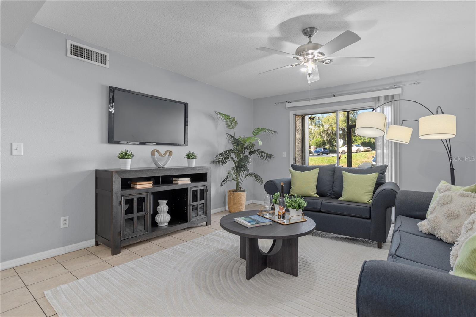 145 Pearl Lake Unit 106, Altamonte Springs, FL 32714