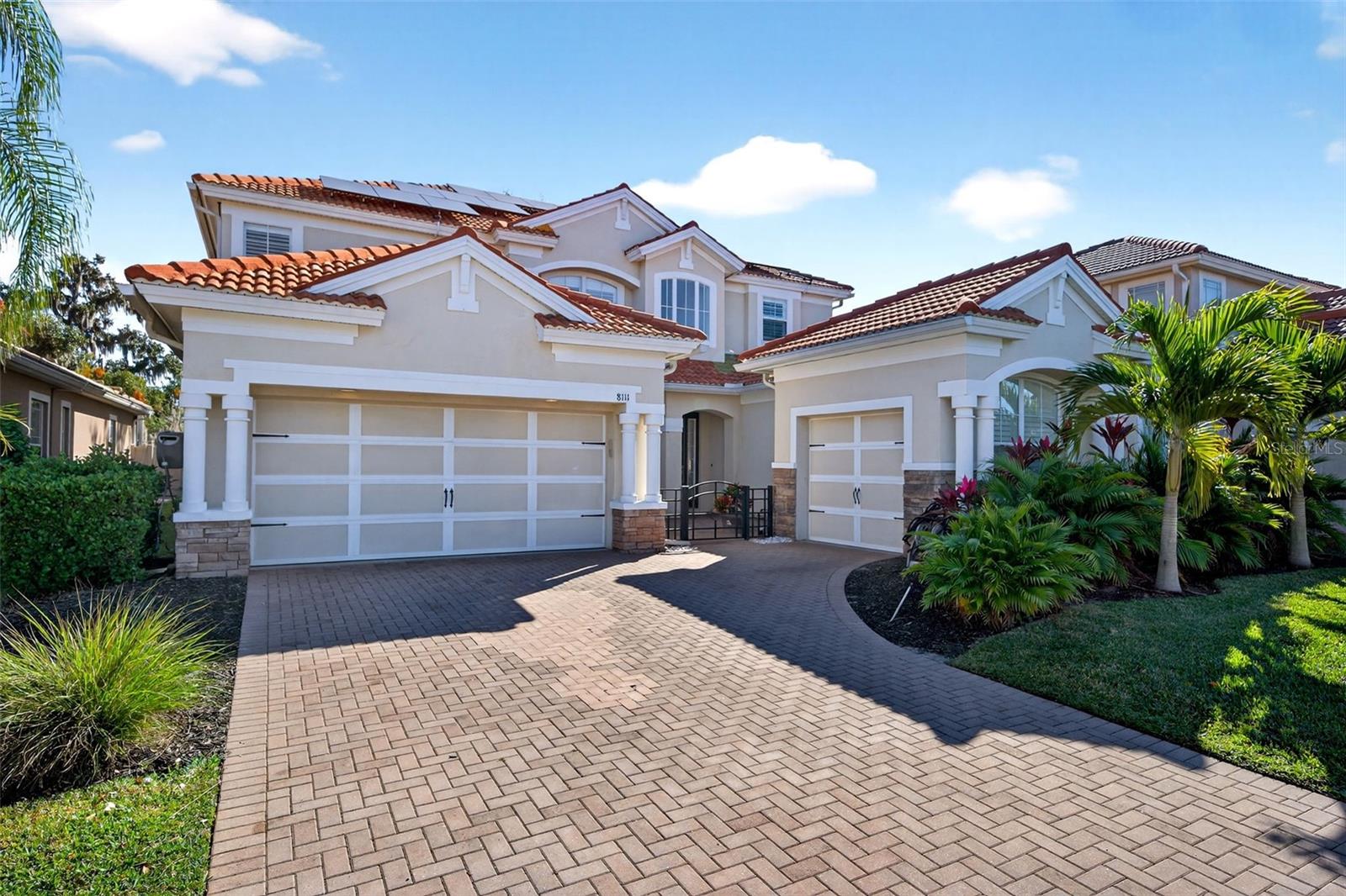 8111 Santa Rosa, Sarasota, FL 34243