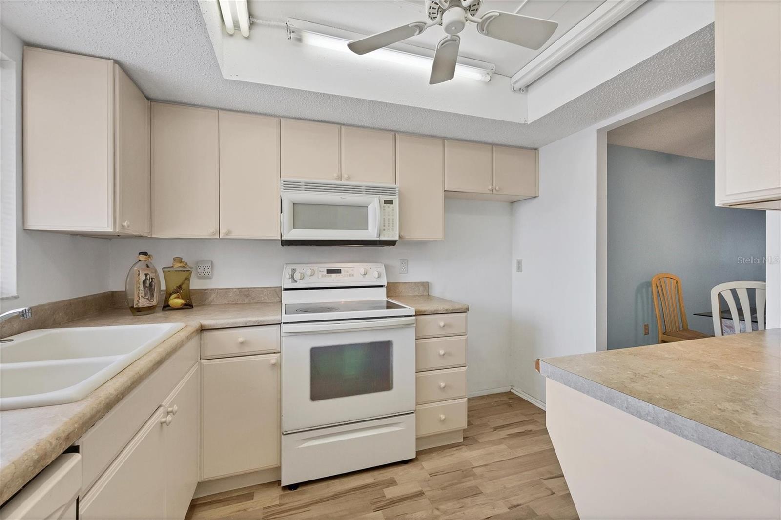 3534 Lake Bayshore Unit K118, Bradenton, FL 34205