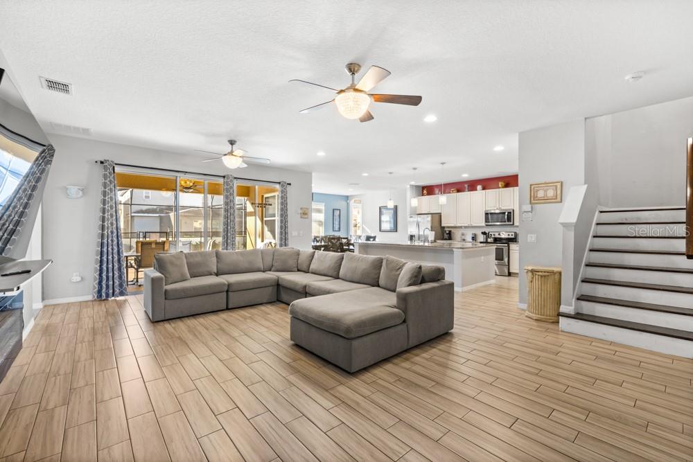 6009 Broad Oak, Davenport, FL 33837