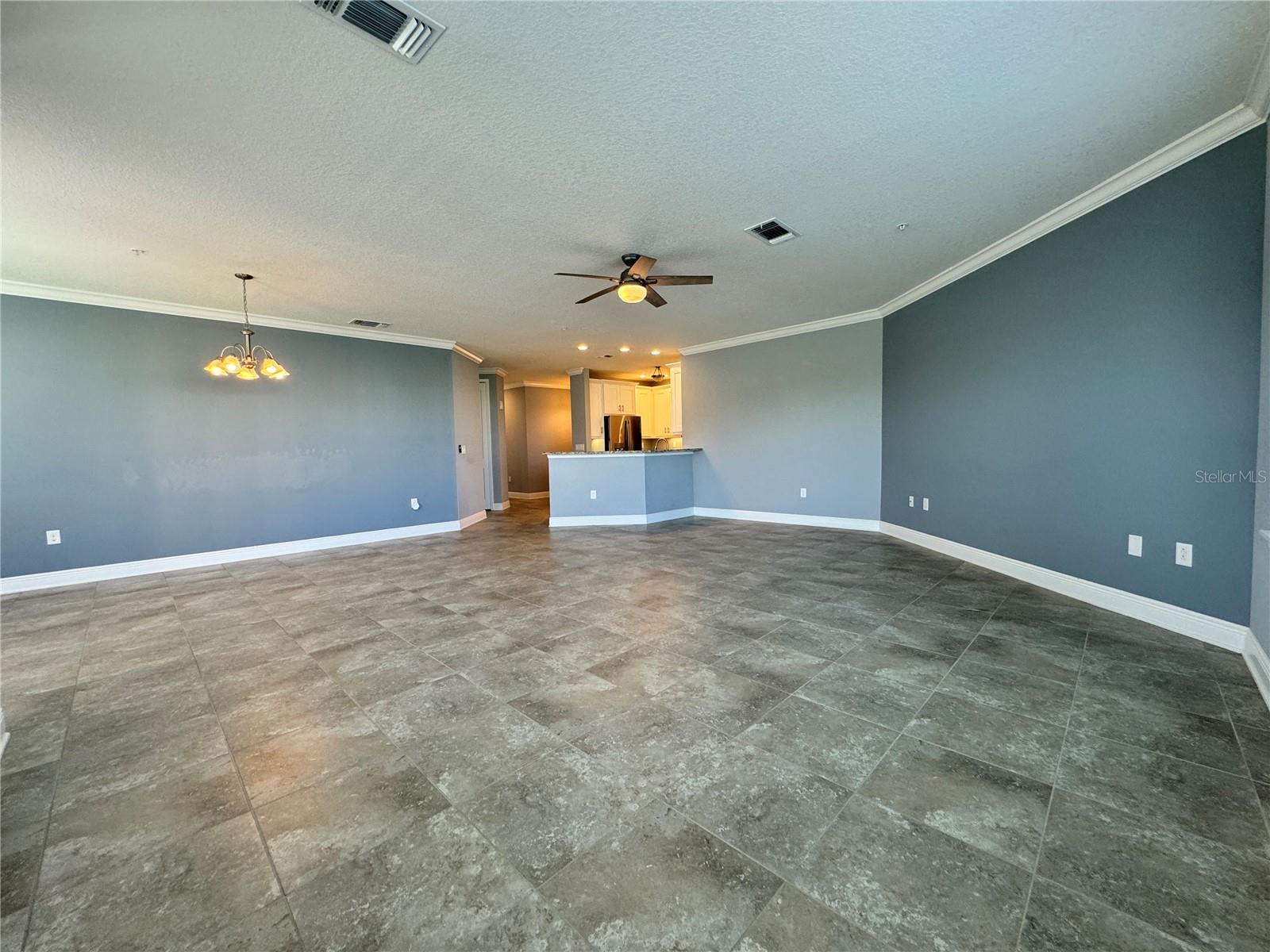 3404 79th Street Unit 203, Bradenton, FL 34209