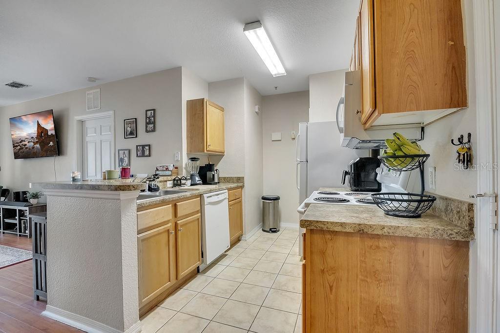 5550 Michigan Unit 2114, Orlando, FL 32822
