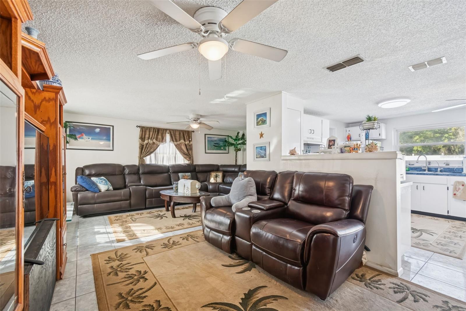 6503 Amundson, Tampa, FL 33634