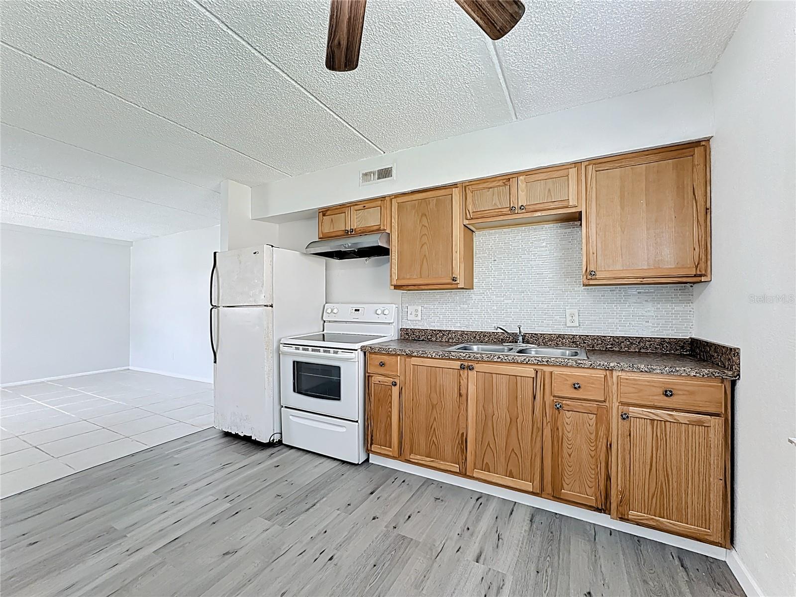 694 Michigan Unit 4, St Cloud, FL 34769