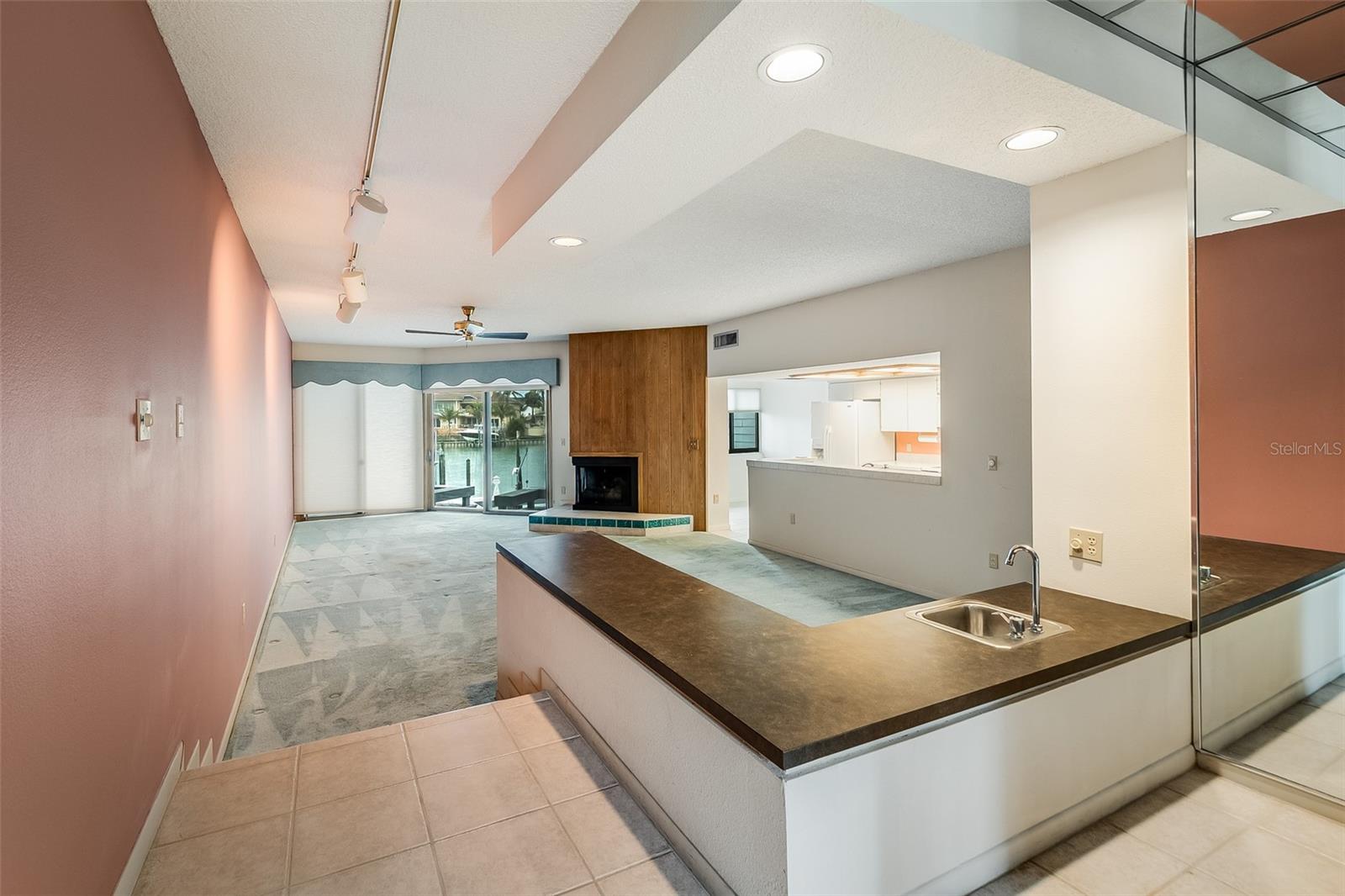 900 Pinellas Bayway Unit 109, Tierra Verde, FL 33715