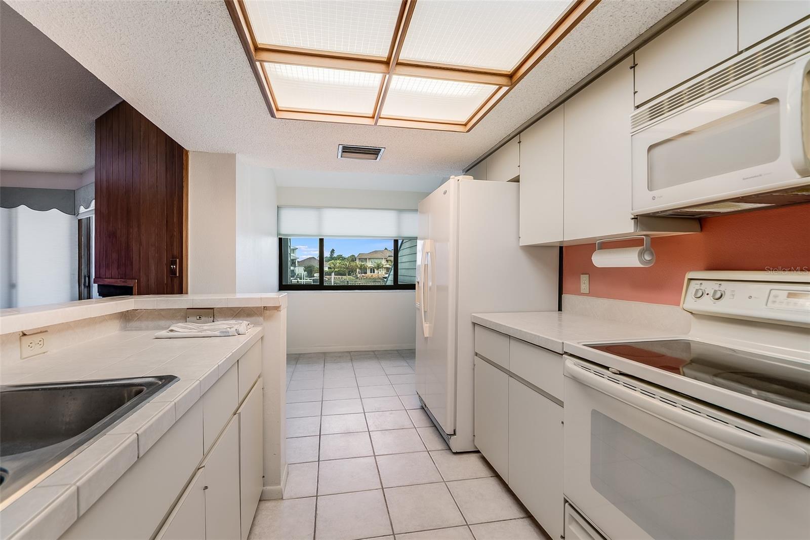 900 Pinellas Bayway Unit 109, Tierra Verde, FL 33715
