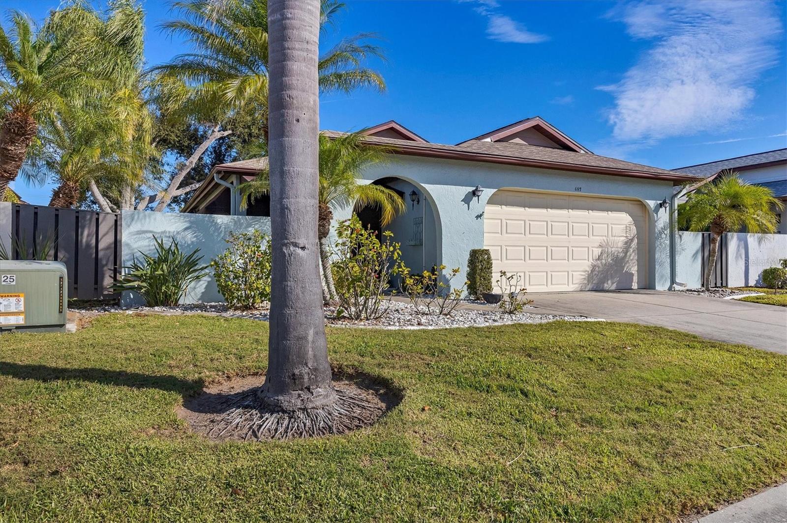 687 Linden, Englewood, FL 34223
