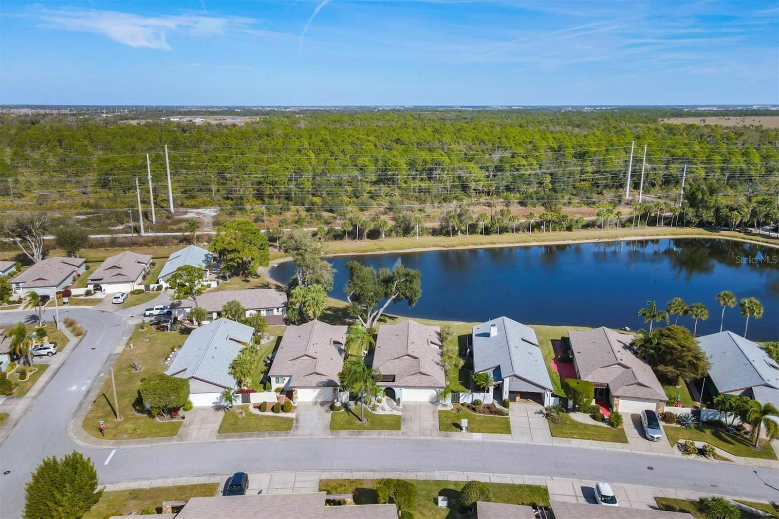 687 Linden, Englewood, FL 34223