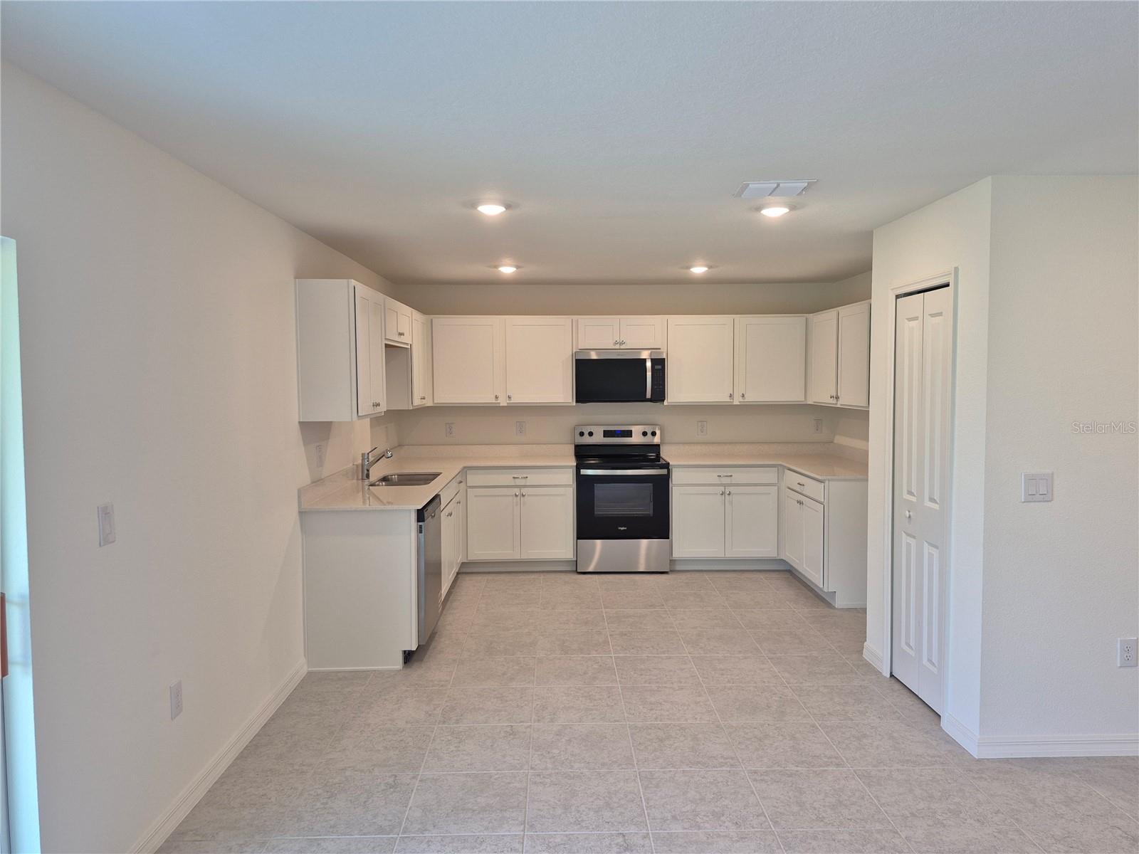 8813 Pine Bark, Wildwood, FL 34785