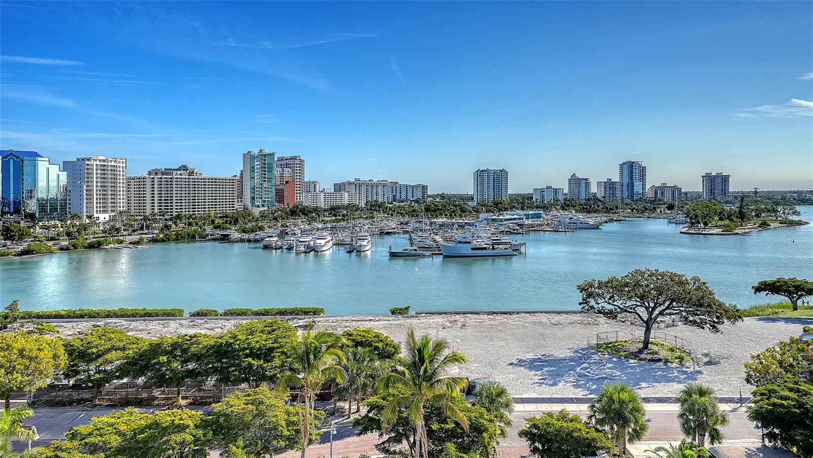 253 Golden Gate Unit 701, Sarasota, FL 34236