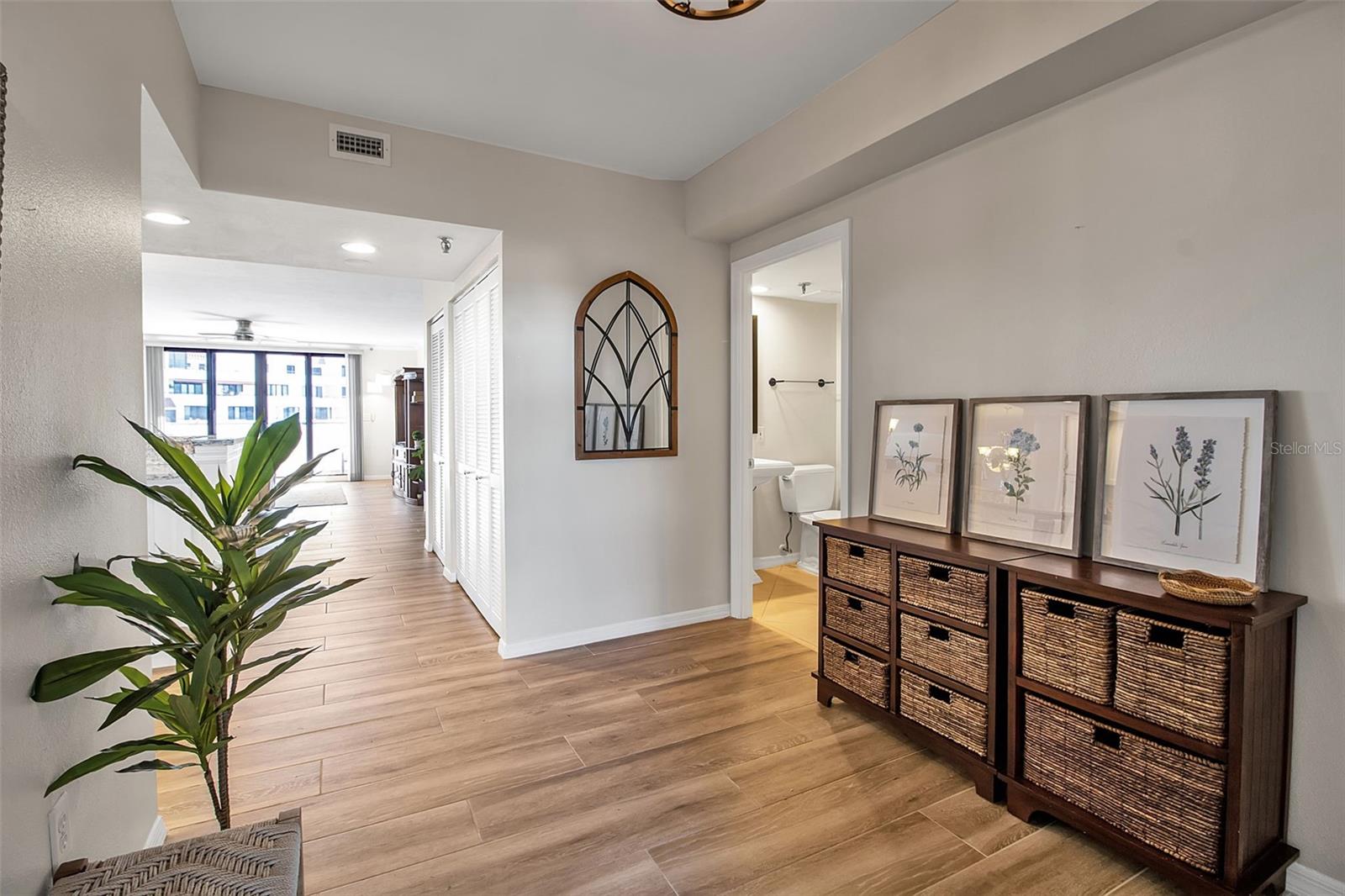 1485 Gulf of Mexico Unit 303, Longboat Key, FL 34228