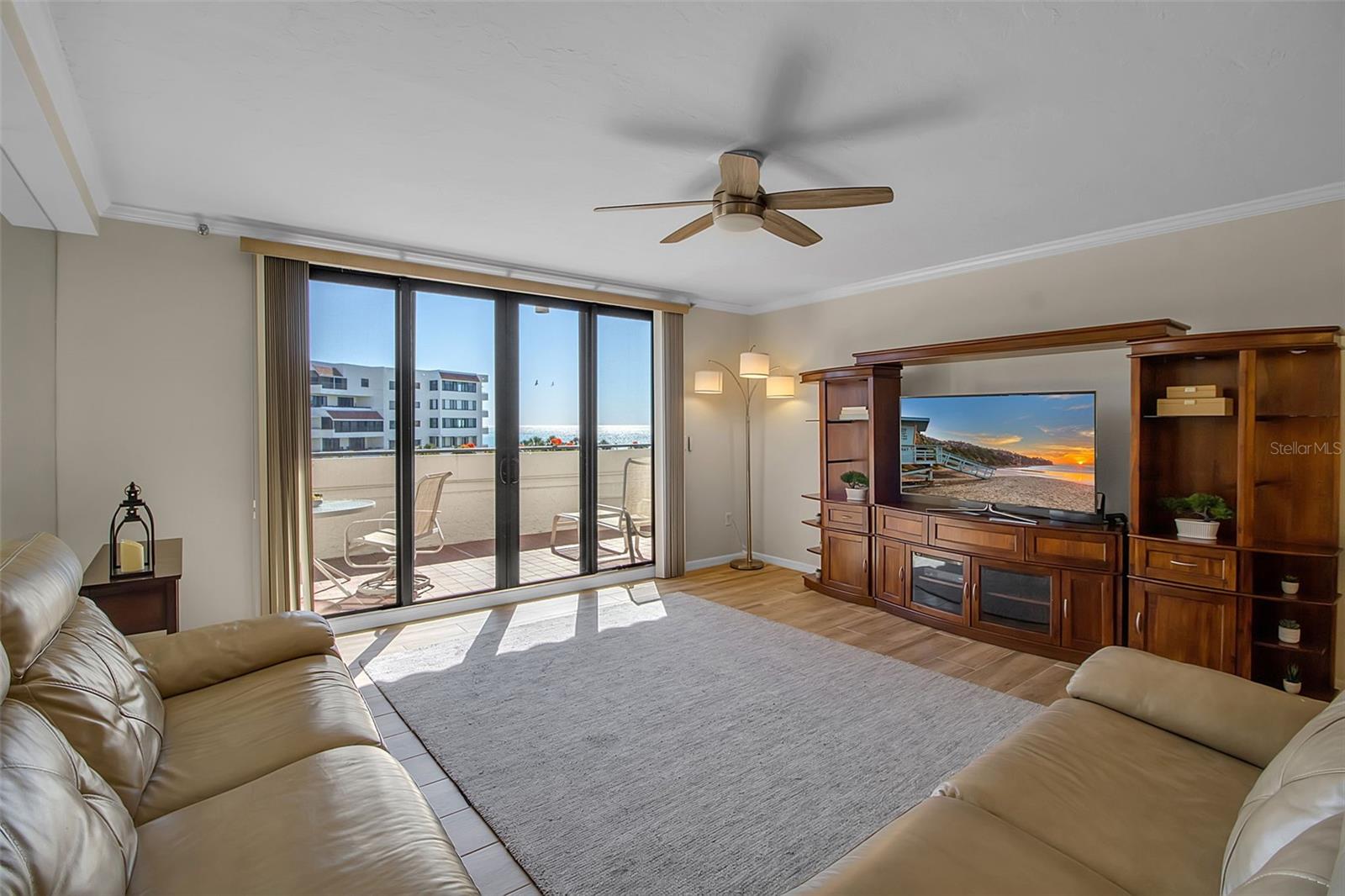 1485 Gulf of Mexico Unit 303, Longboat Key, FL 34228