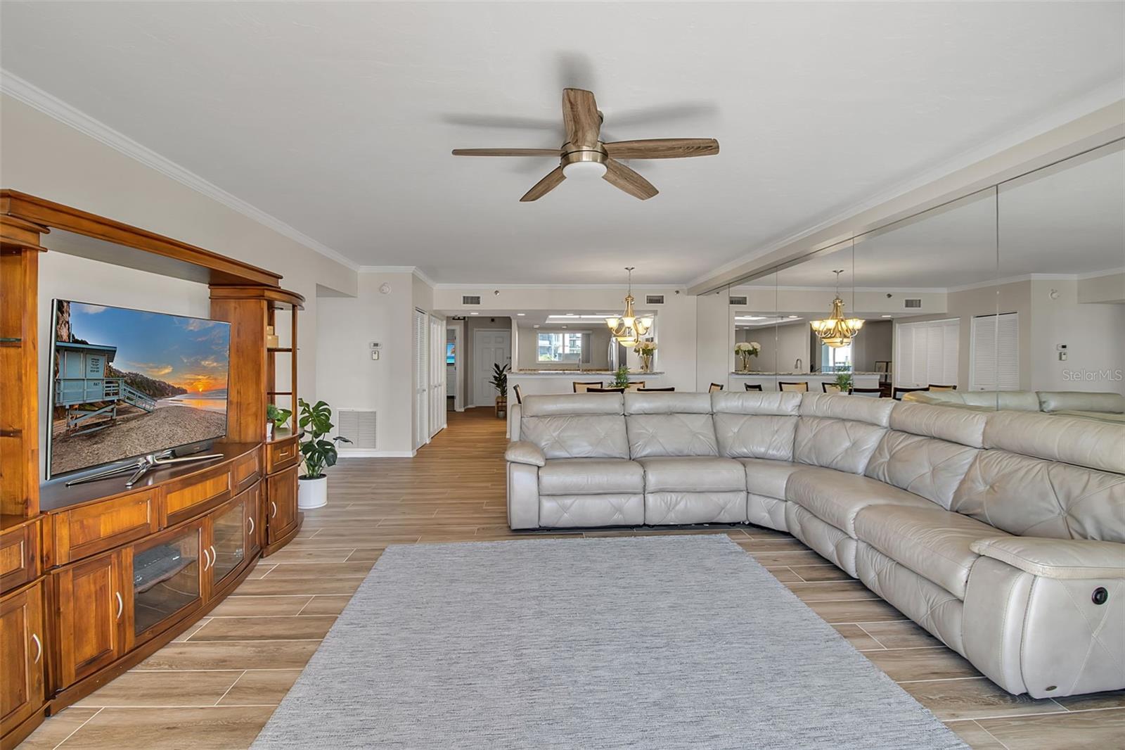 1485 Gulf of Mexico Unit 303, Longboat Key, FL 34228