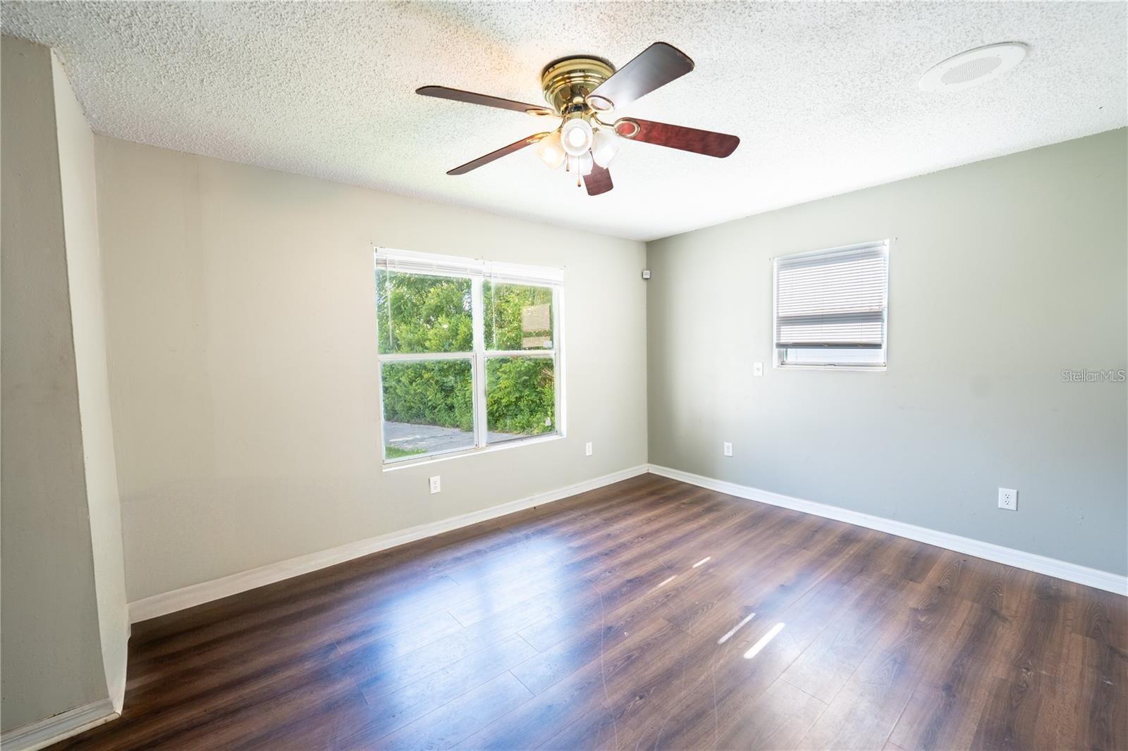 535 Division, Deland, FL 32720