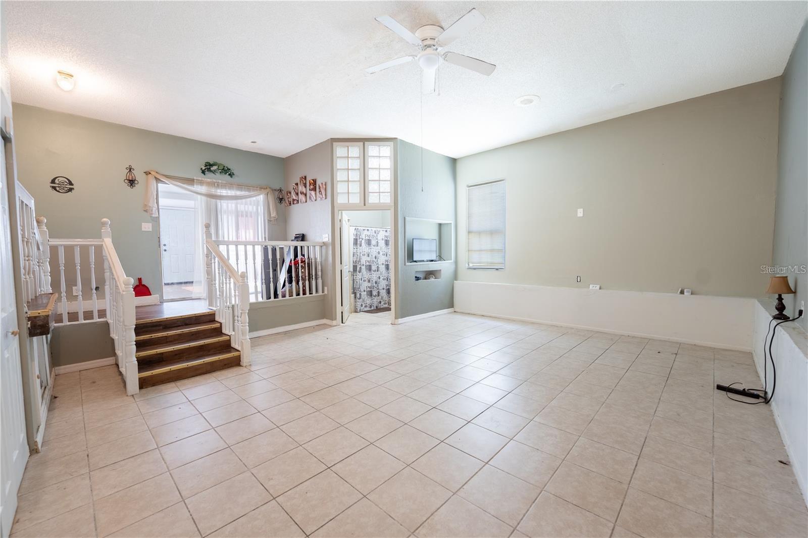 535 Division, Deland, FL 32720