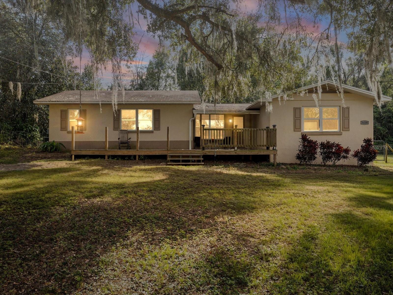 36228 Clinton, Dade City, FL 33525