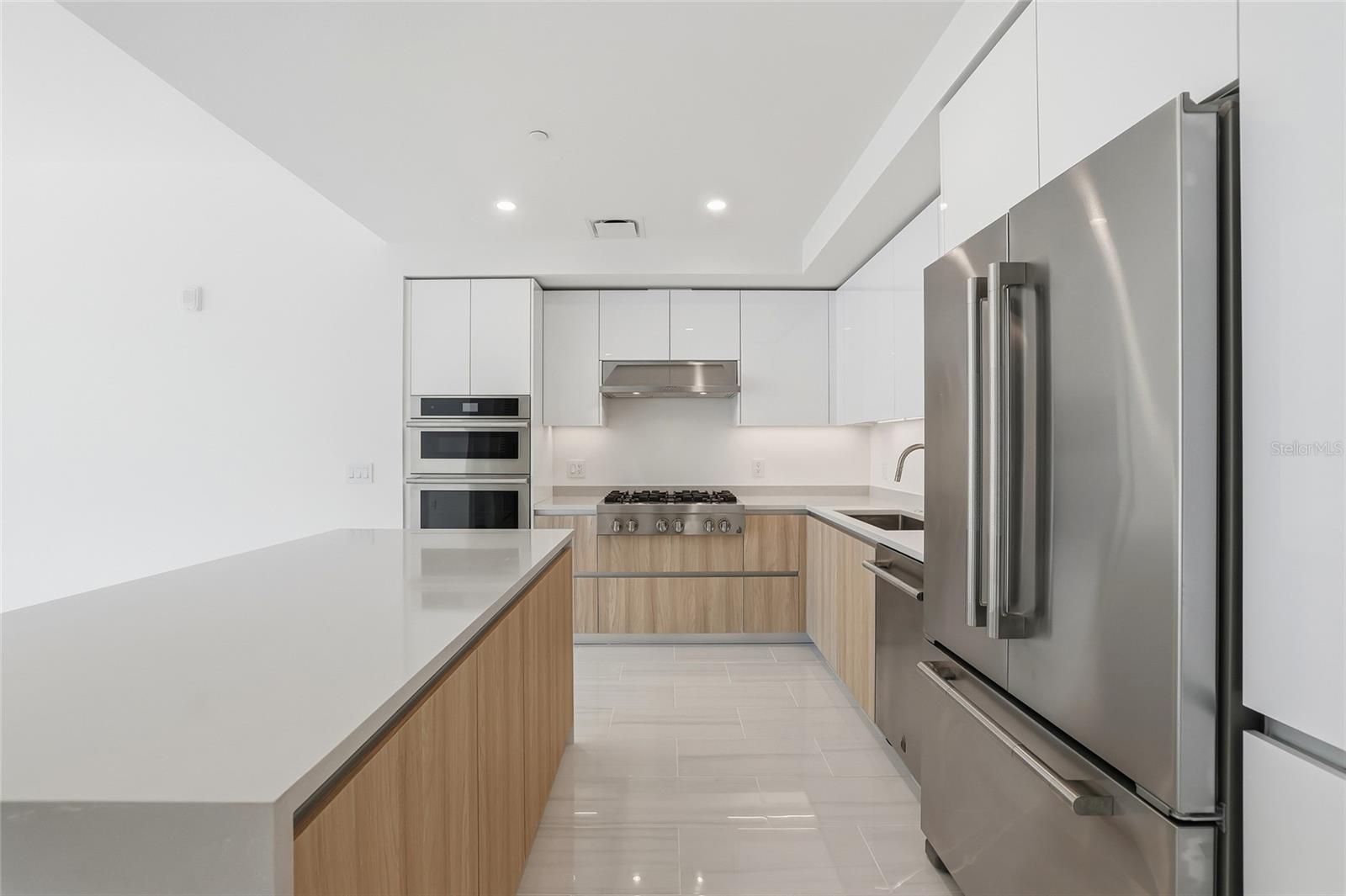 400 Central Unit 505, St Petersburg, FL 33701