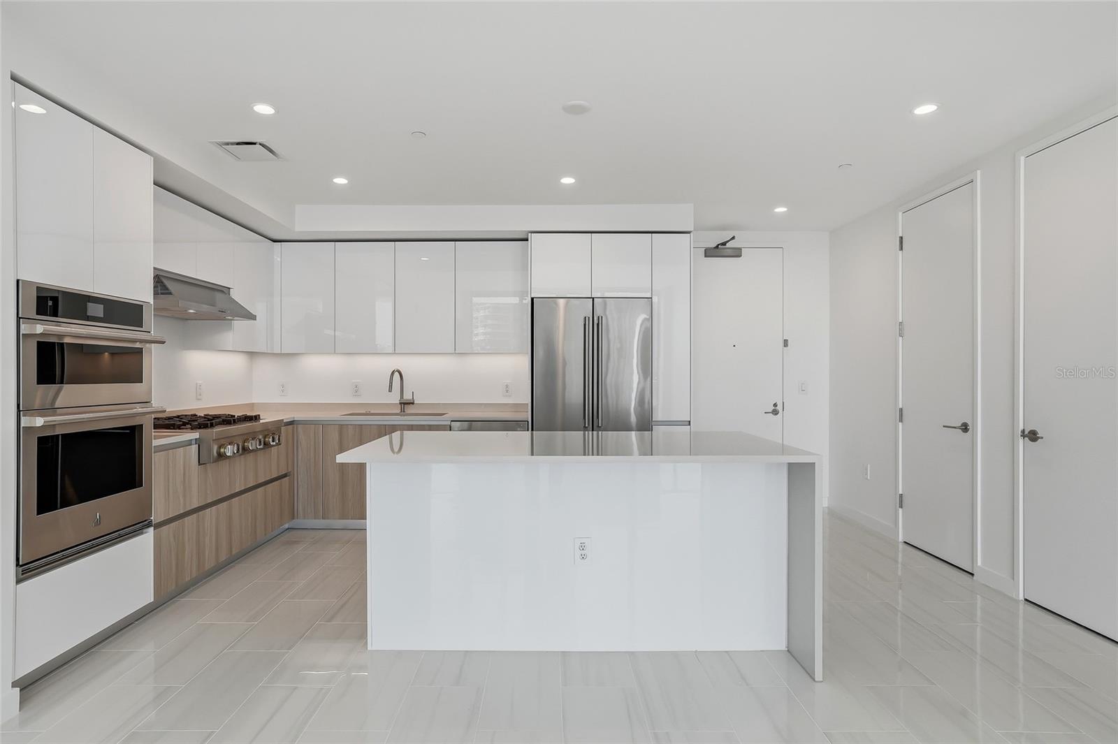 400 Central Unit 505, St Petersburg, FL 33701