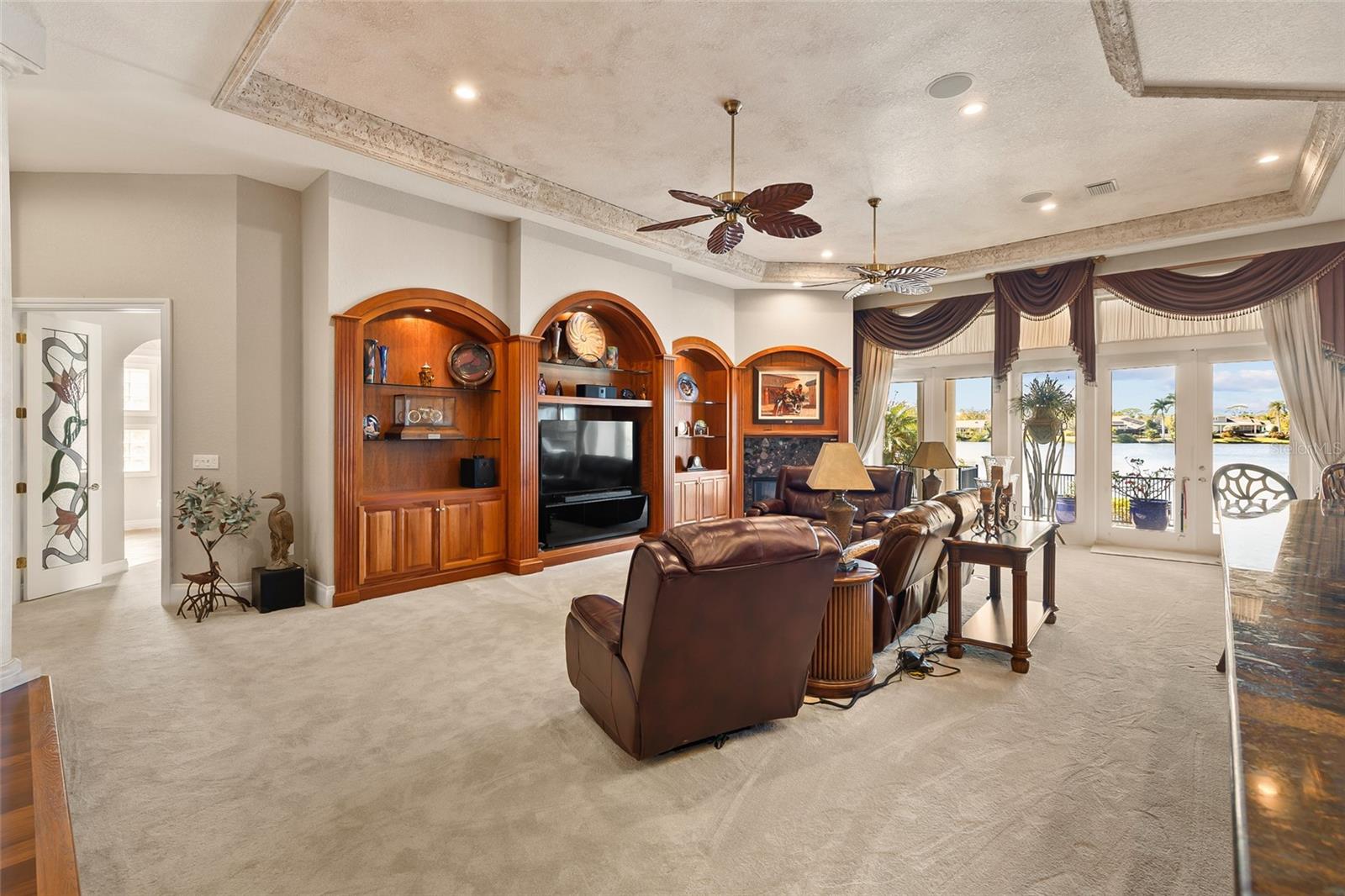 8402 Tallahassee, St Petersburg, FL 33702