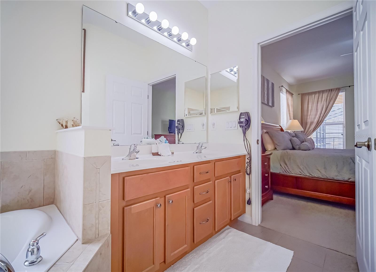 1009 Orange Cosmos, Davenport, FL 33837