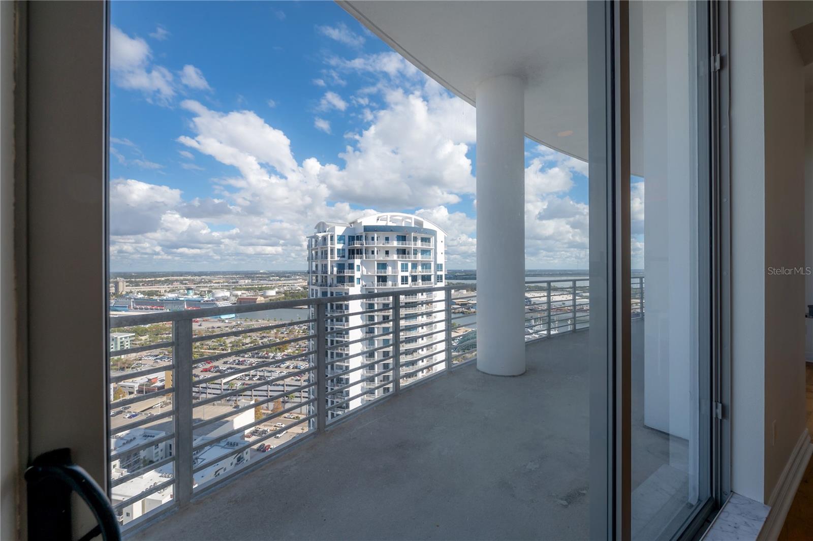 449 12th Unit 2701, Tampa, FL 33602