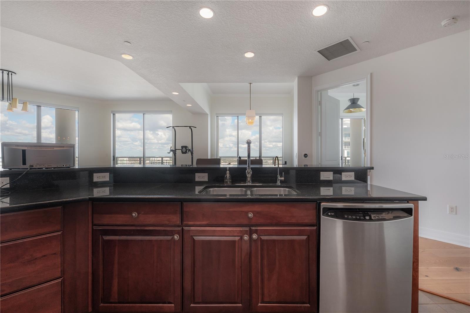 449 12th Unit 2701, Tampa, FL 33602