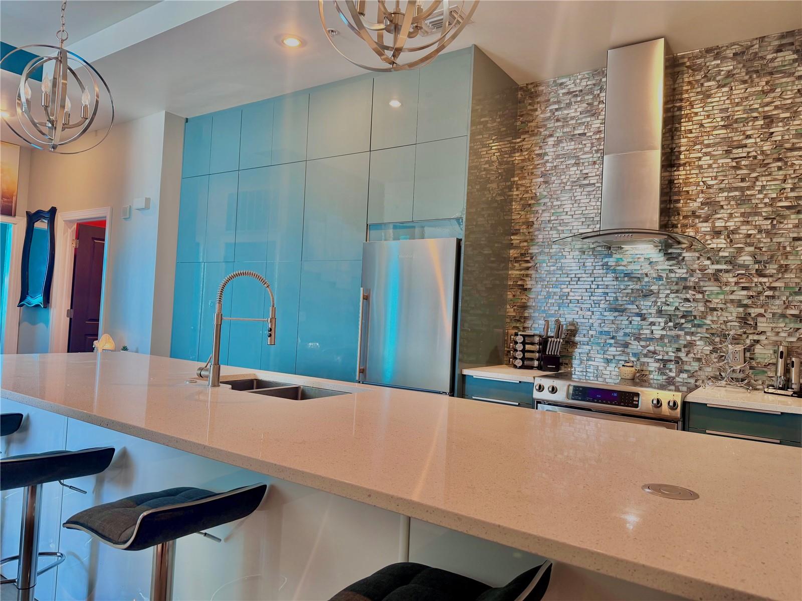 1238 Kennedy Unit 1001, Tampa, FL 33602
