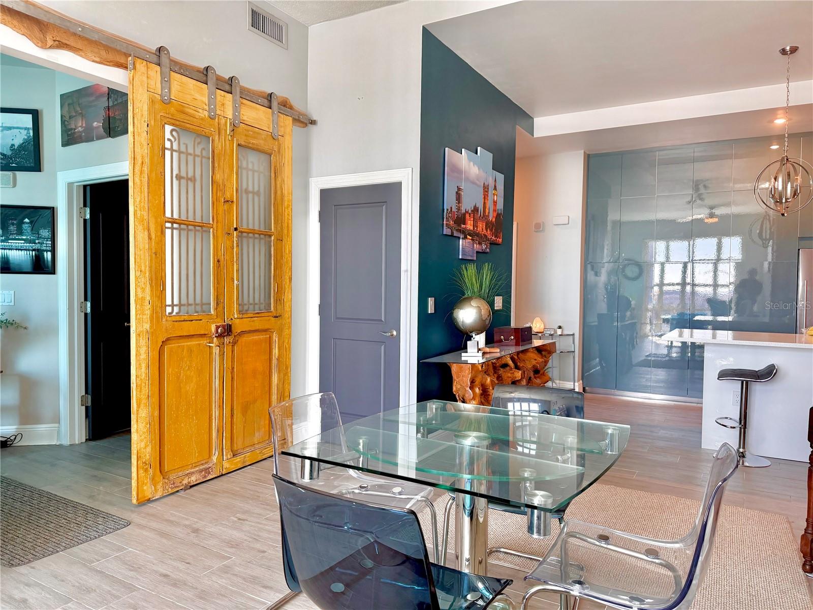 1238 Kennedy Unit 1001, Tampa, FL 33602