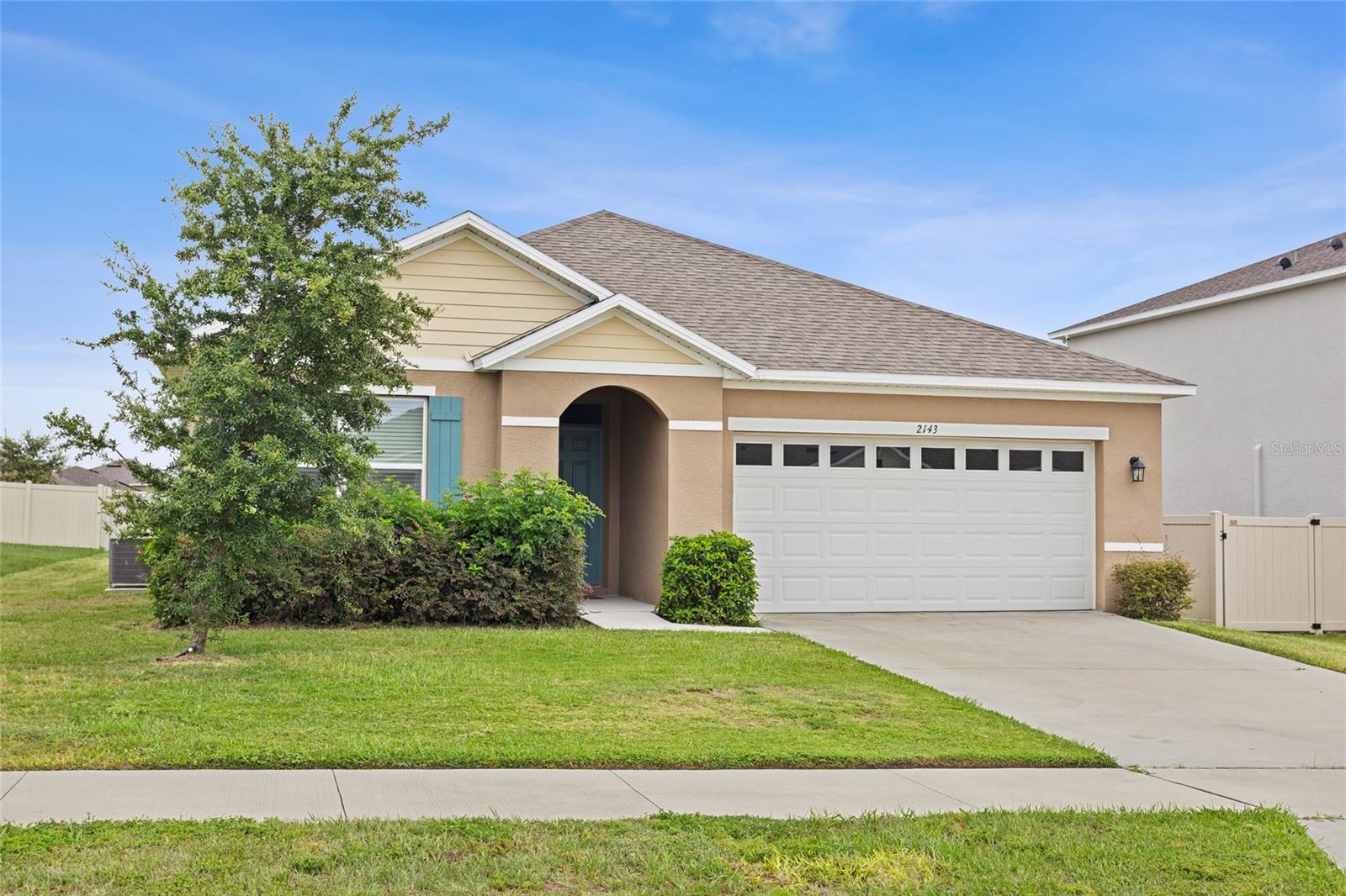 2143 Kalin, Tavares, FL 32778