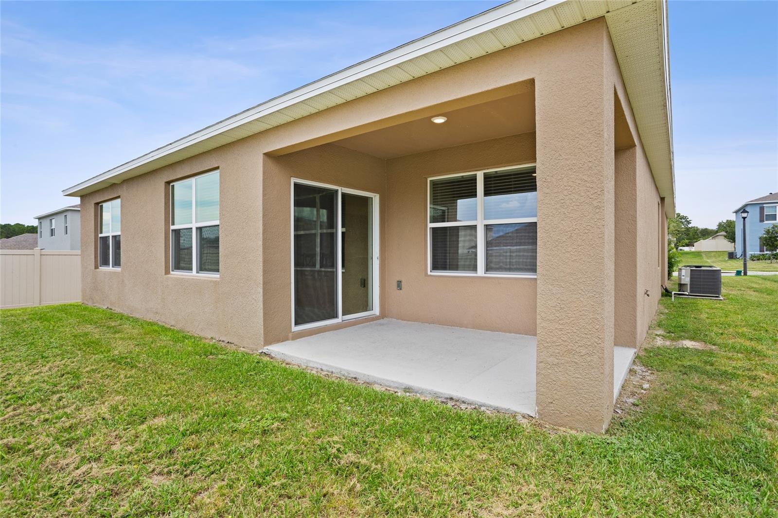 2143 Kalin, Tavares, FL 32778