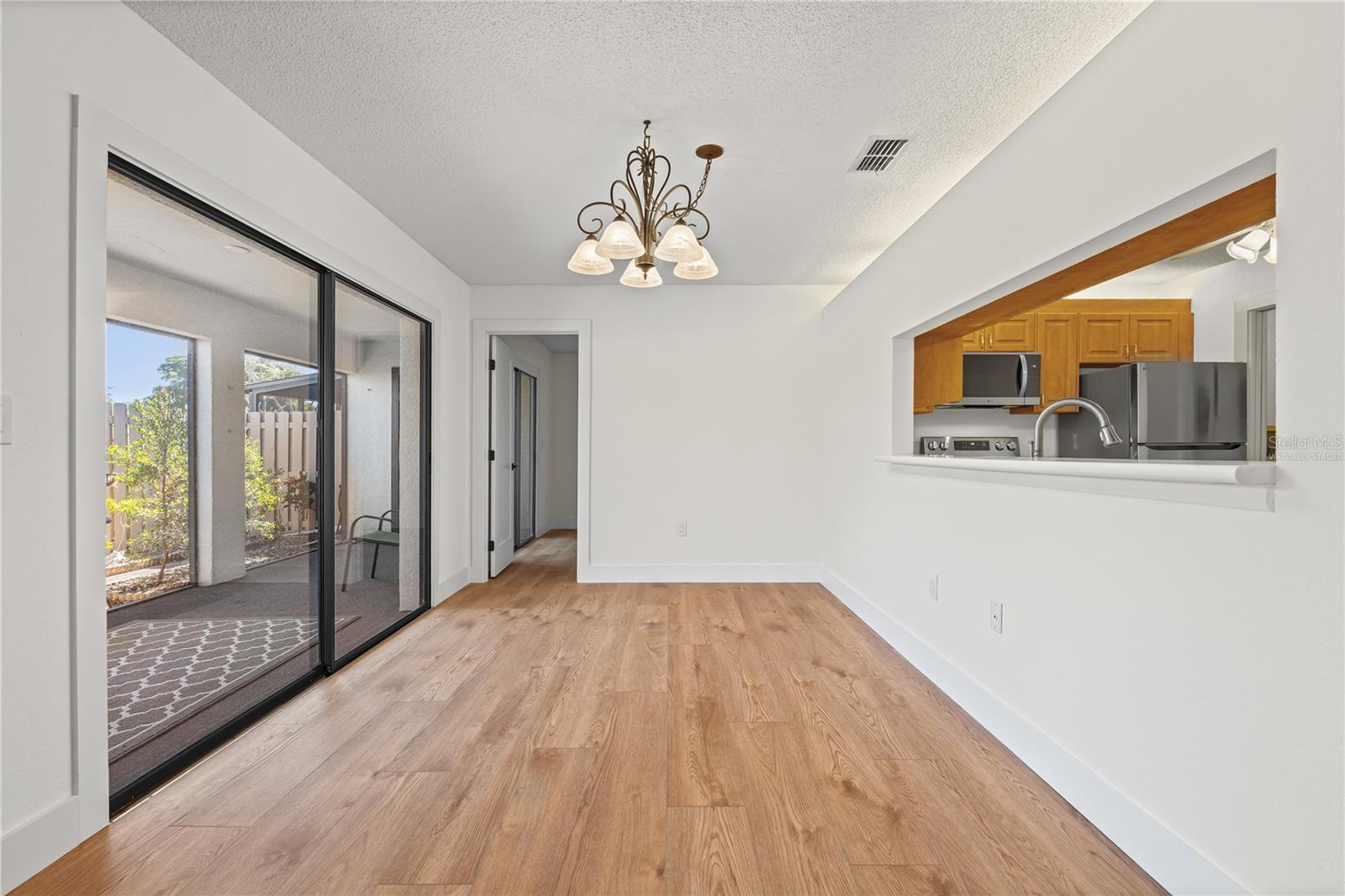 2835 74th, Bradenton, FL 34209
