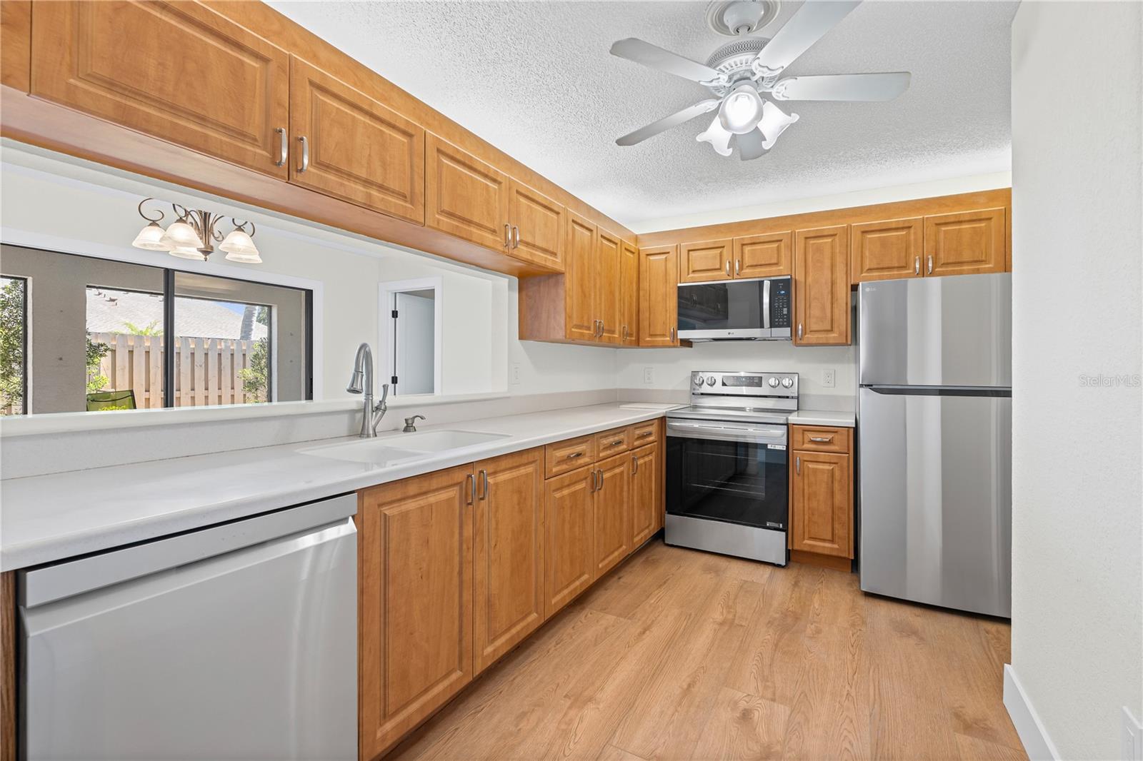 2835 74th, Bradenton, FL 34209