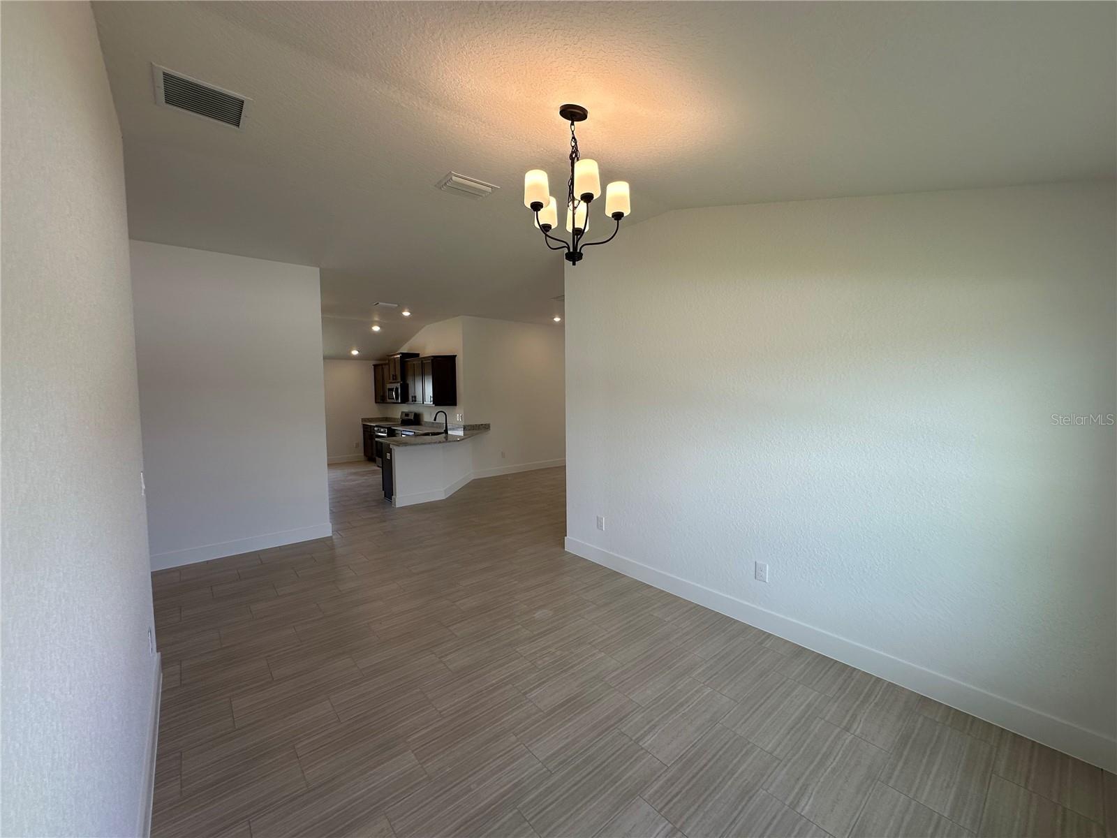 12606 48th, Oxford, FL 34484