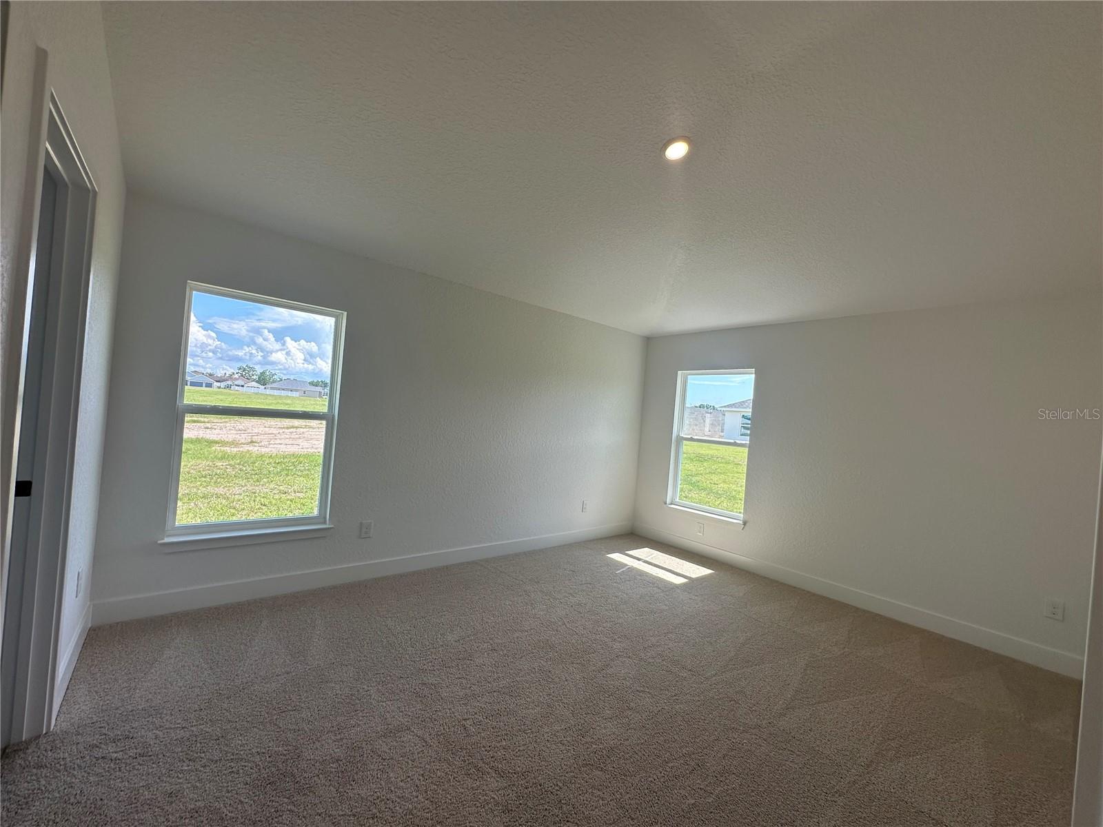 12606 48th, Oxford, FL 34484