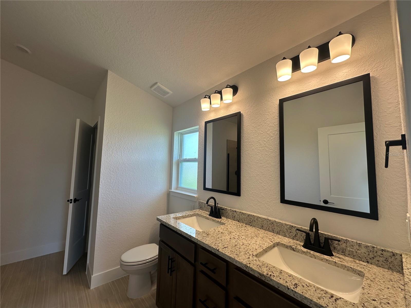 12606 48th, Oxford, FL 34484