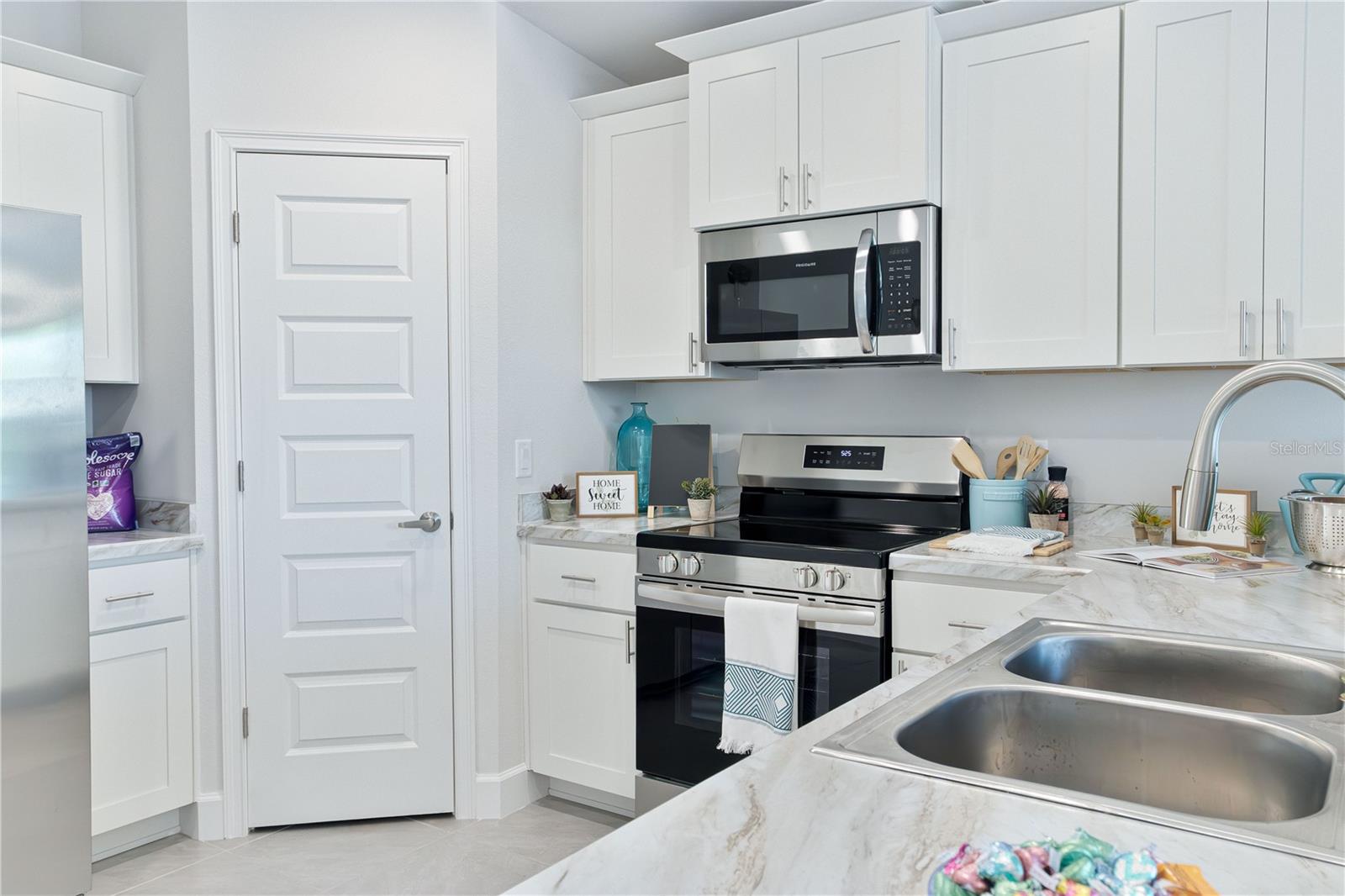 3312 Caitlin, Bell, FL 32619