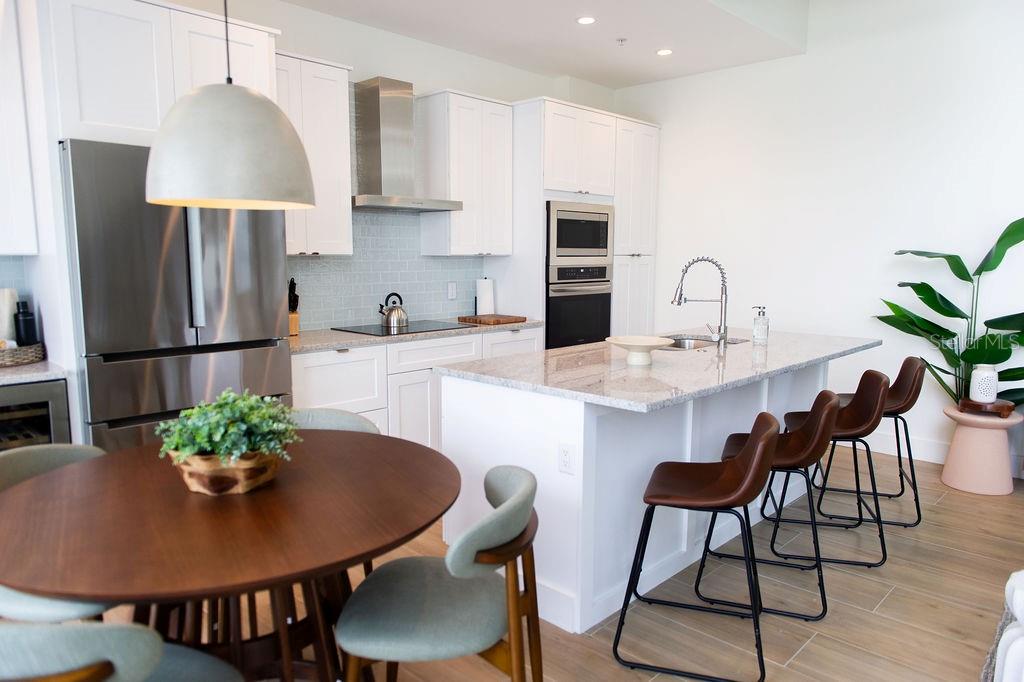 1343 4th Unit 202, Sarasota, FL 34236