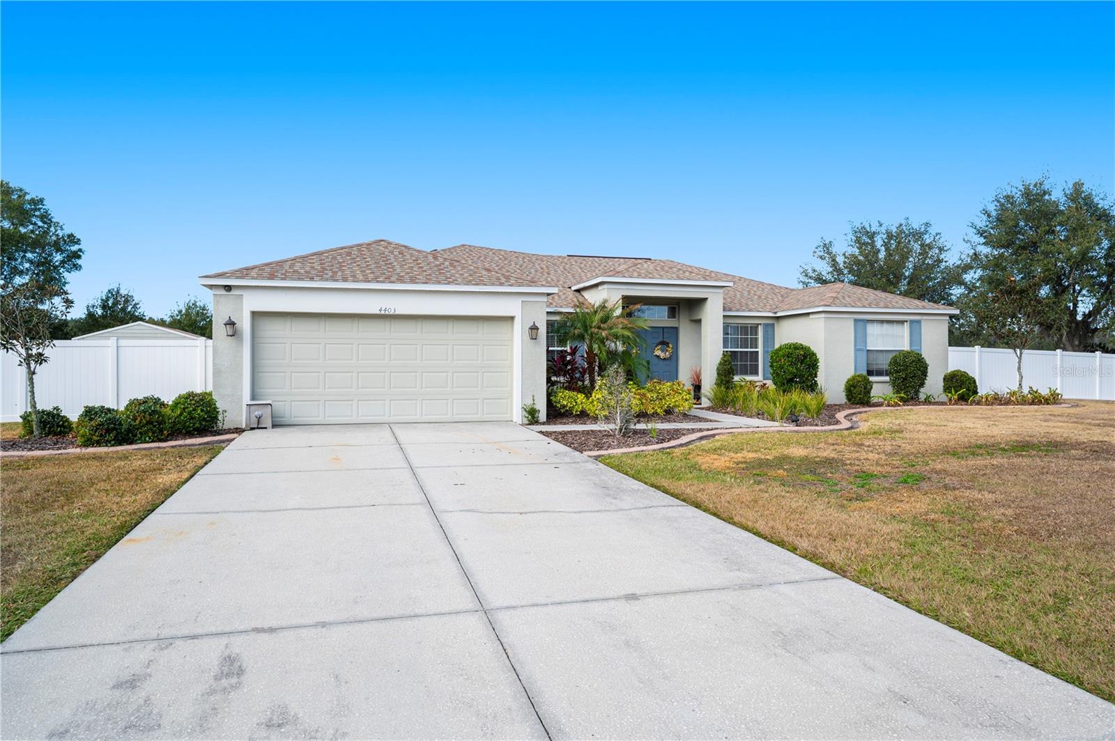 4403 Avondale Groves, Plant City, FL 33567