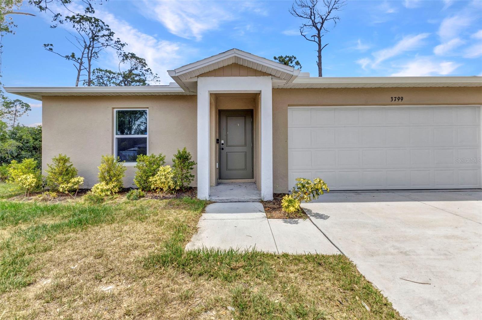 3799 Laredo, North Port, FL 34288